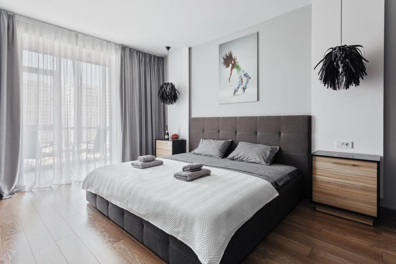 Grey Apartment In 14 Floor Oldenburg Bagian luar foto