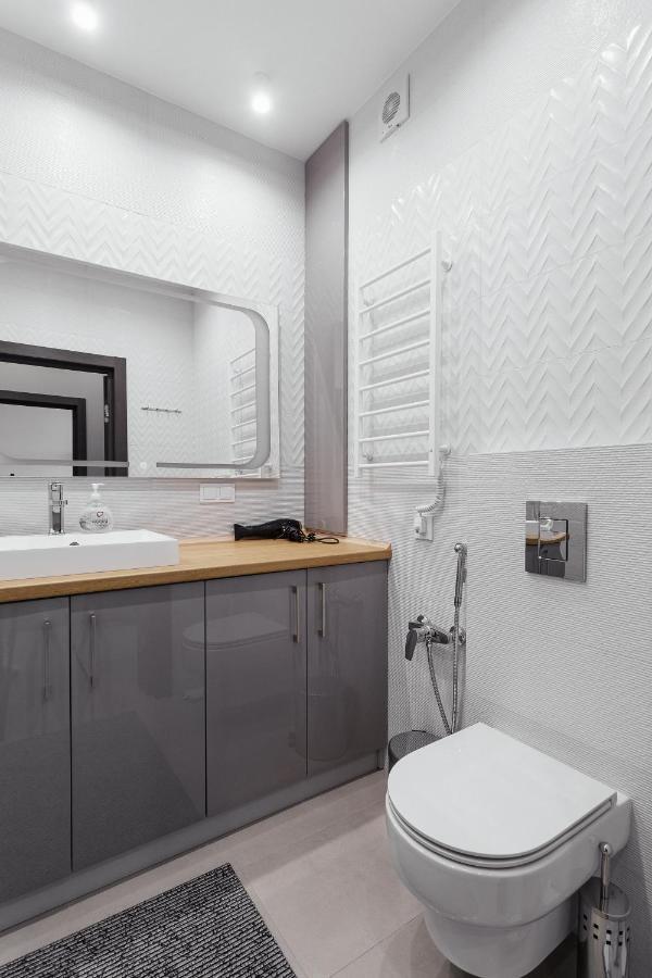 Grey Apartment In 14 Floor Oldenburg Bagian luar foto